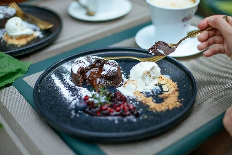Chocolate lava cake with raspberry coulis